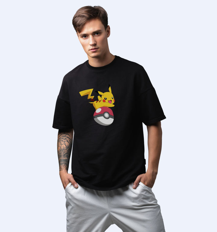 Pokemon - Ash & Pikachu - Back Print Anime Oversized T-Shirt In Black - Mon Zurich Fan-Art